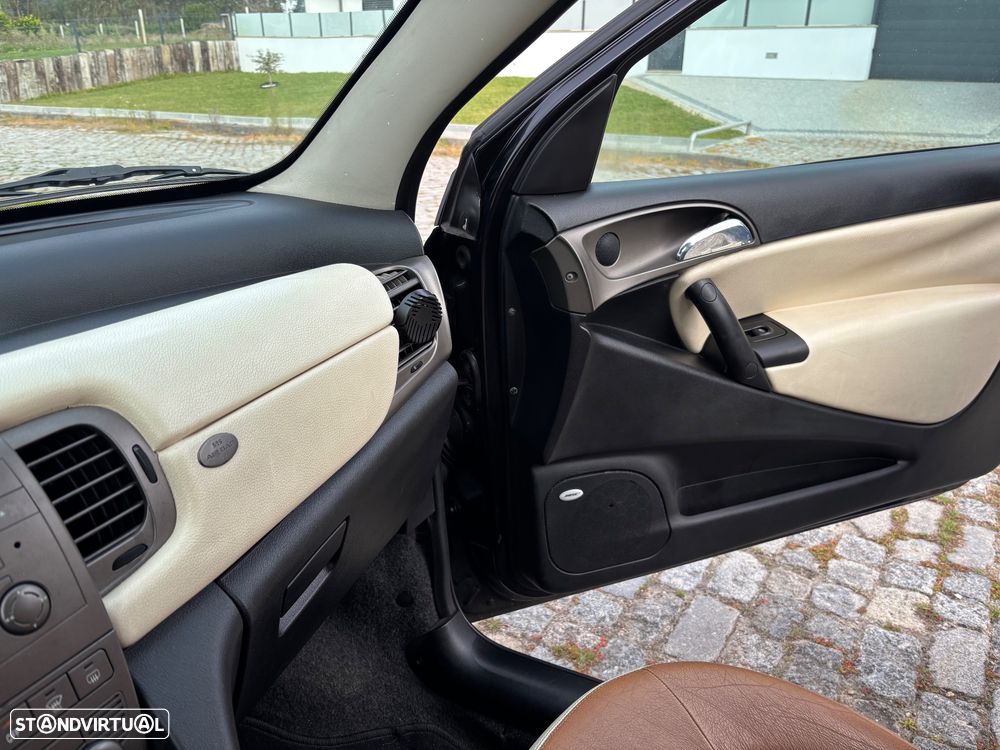 Lancia Ypsilon - 13