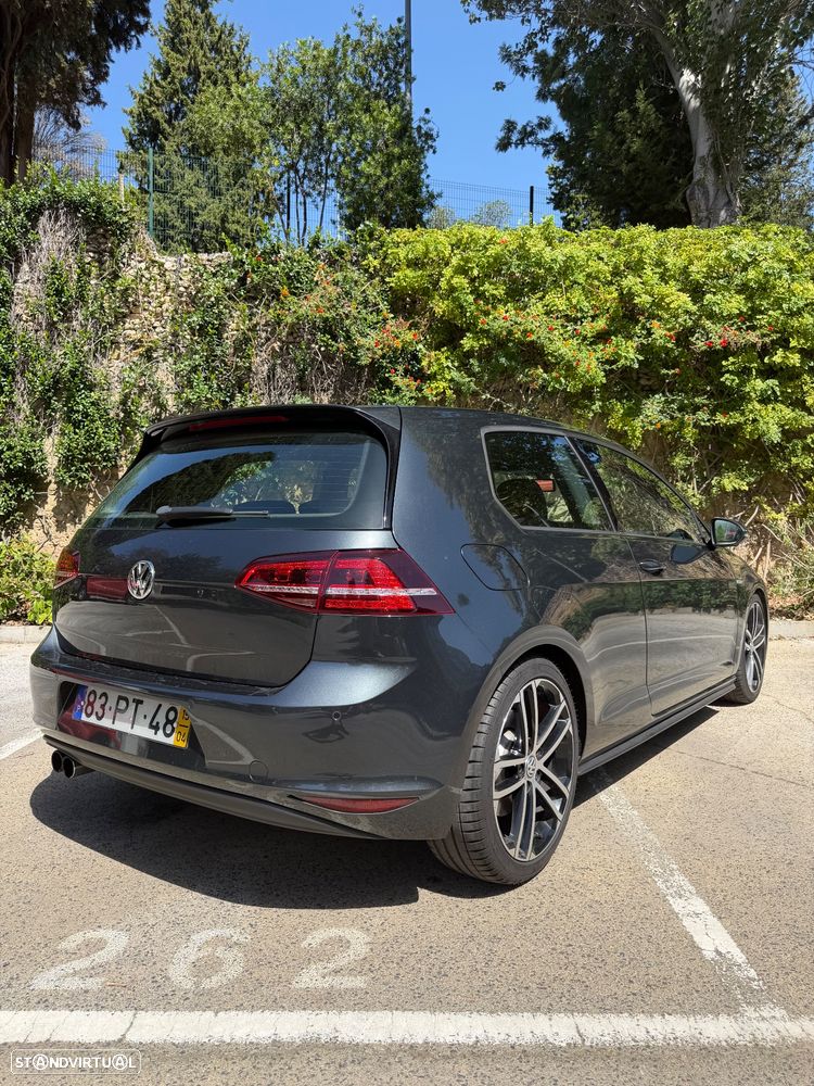 VW Golf 2.0 TDI GTD - 6