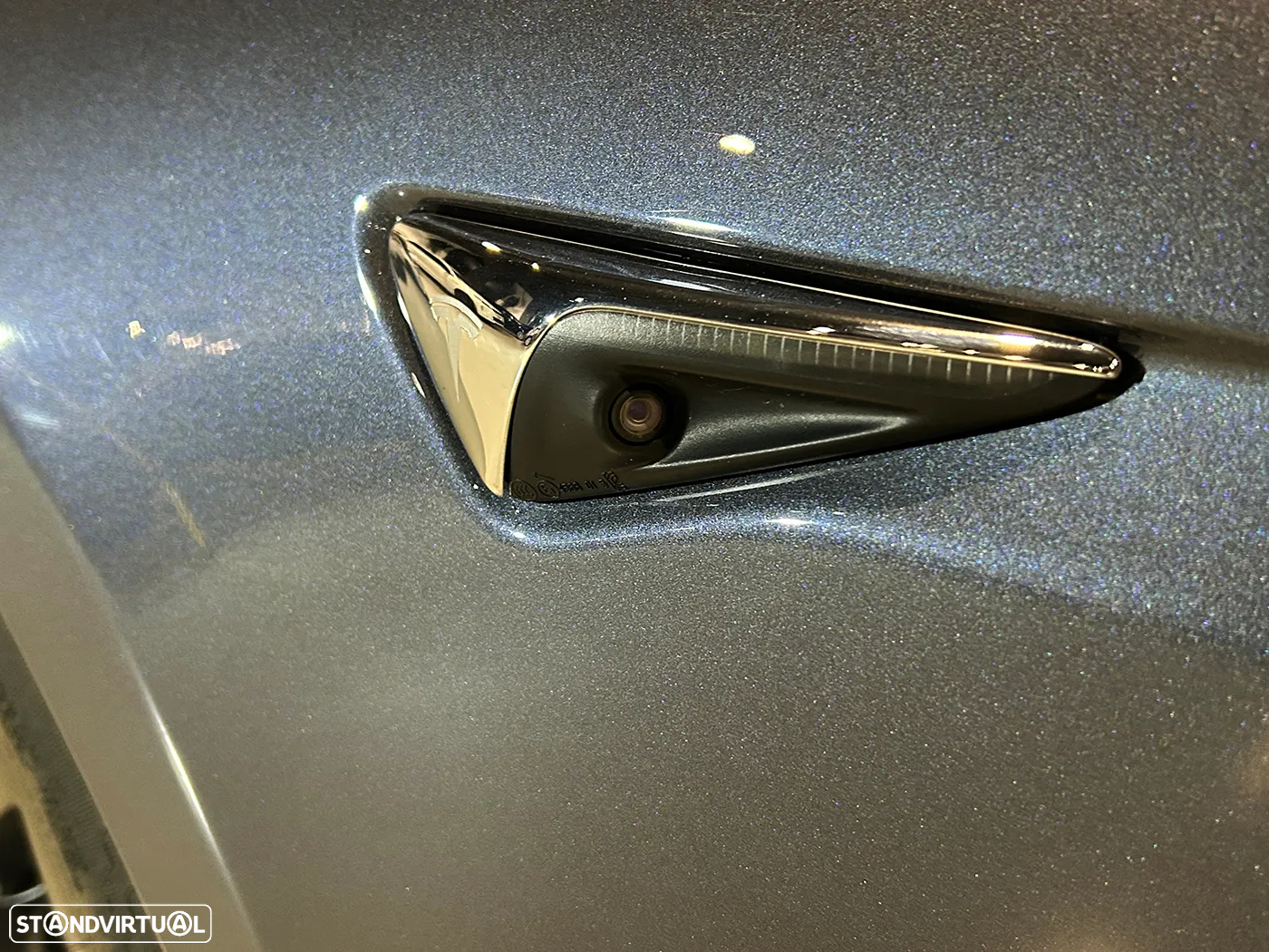 Tesla Model S - 14