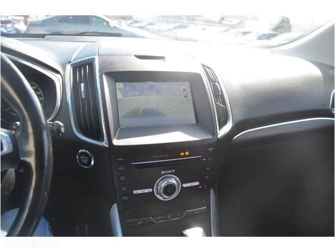 Ford Edge - 12