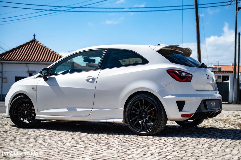 SEAT Ibiza 1.6 TDi FR - 9