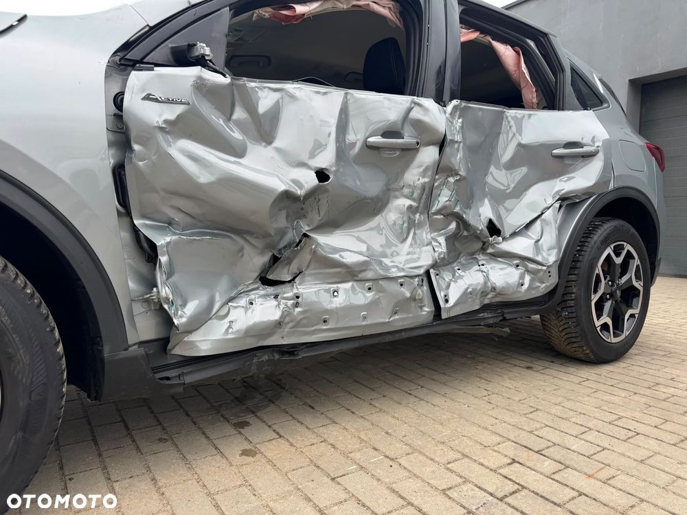 Ford Kuga 2.5 Duratec FHEV ACTIVE - 10