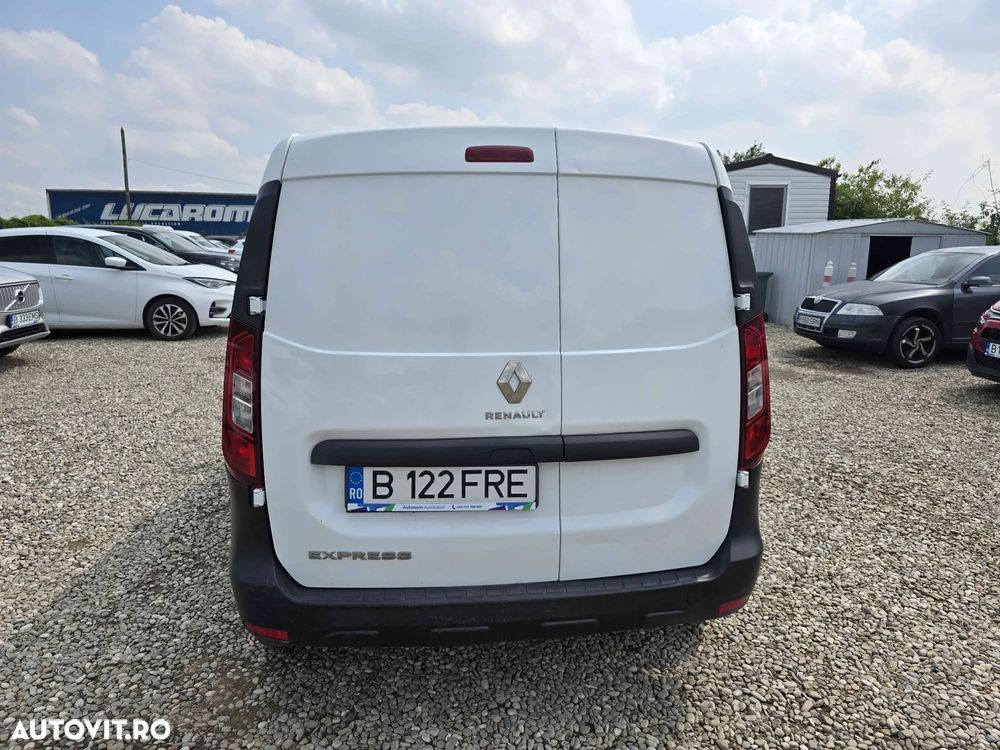 Renault Express - 5