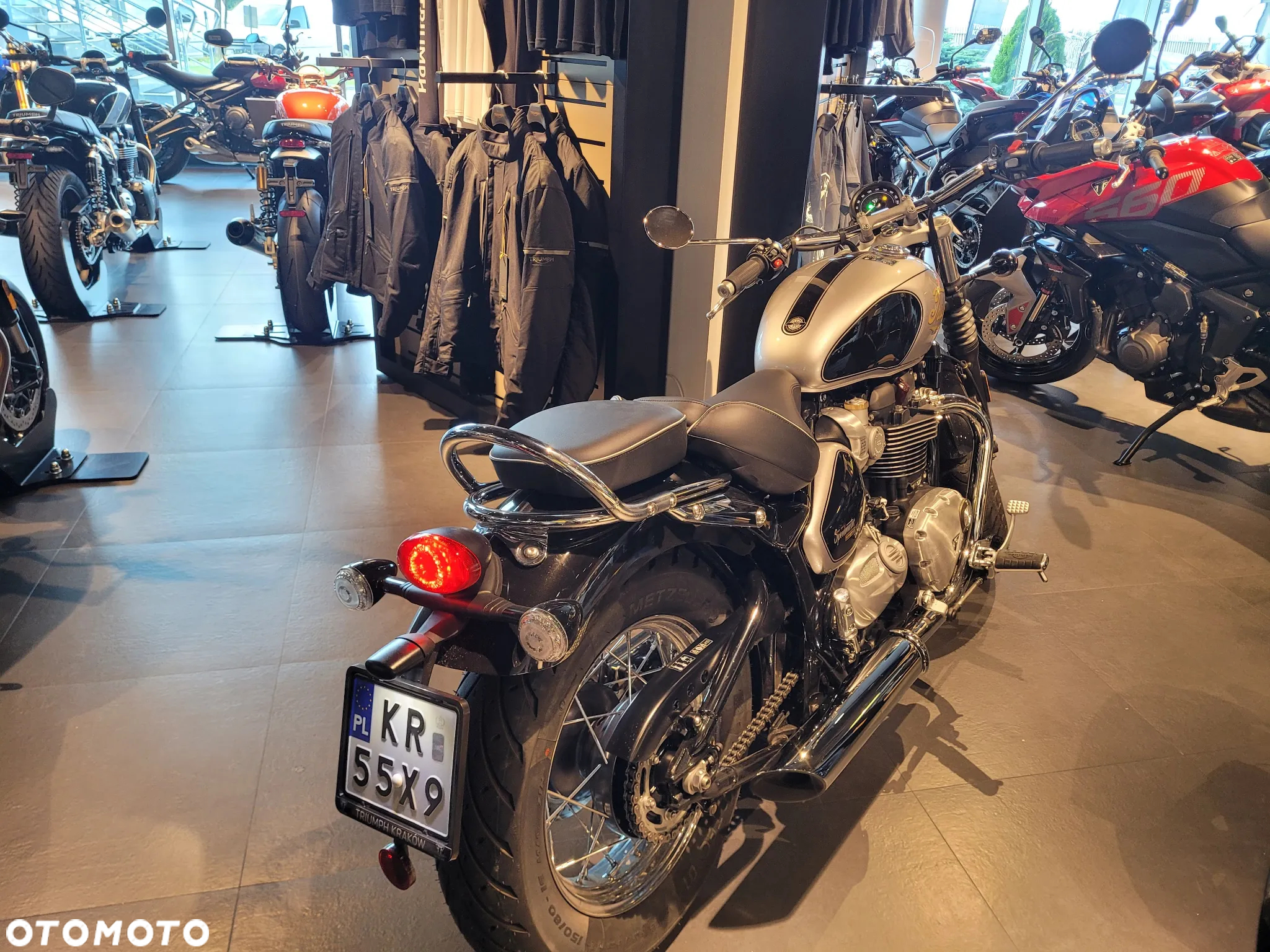 Triumph Speedmaster - 5