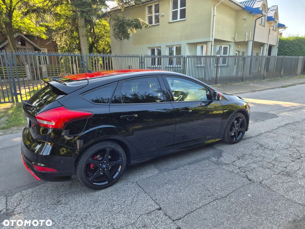 Ford Focus 1.5 EcoBoost ST-Line Black ASS - 16