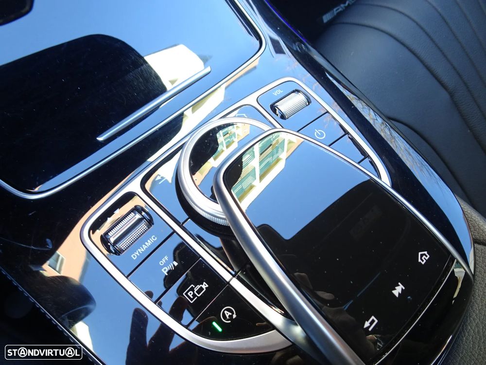 Mercedes-Benz CLS 300 d AMG Line - 42
