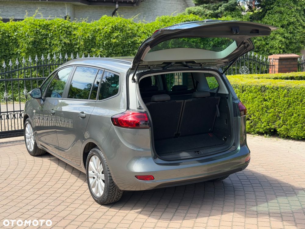 Opel Zafira 1.6 DIT Automatik 120 Jahre - 9