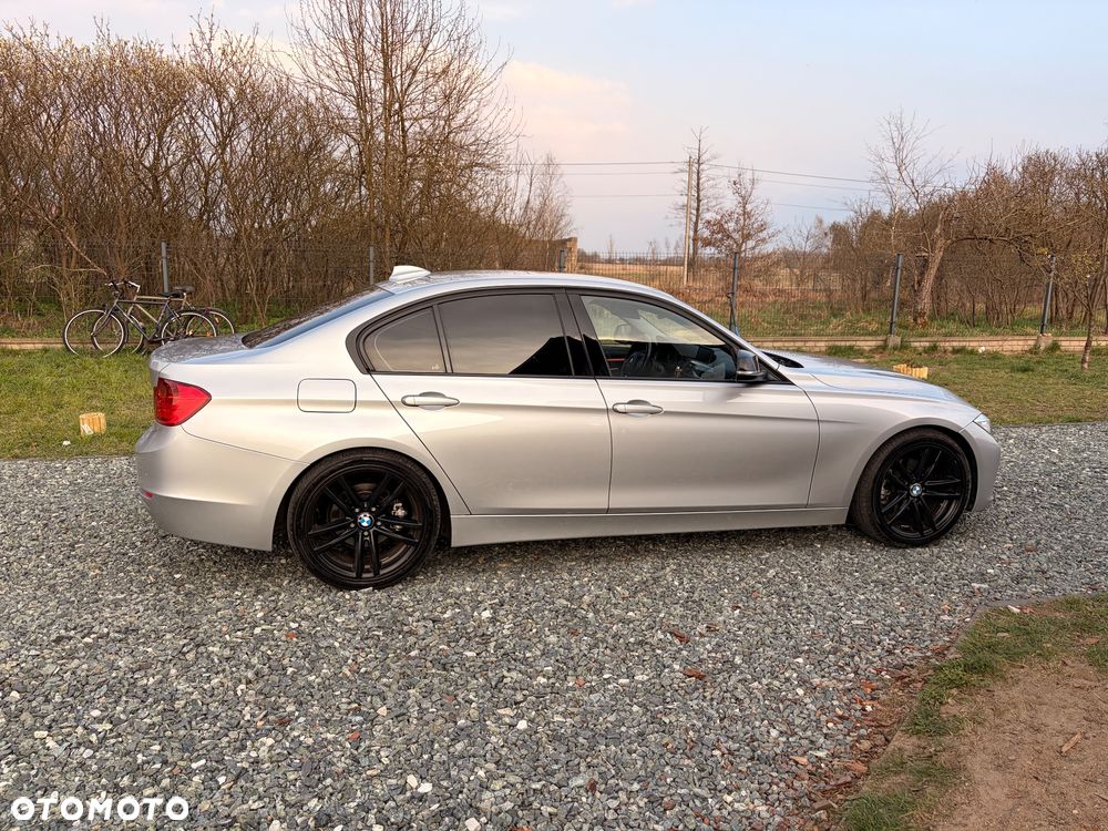 BMW Seria 3 - 10