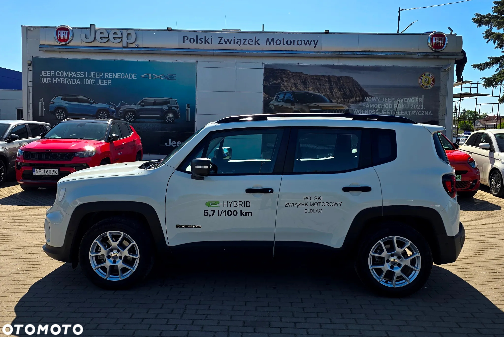 Jeep Renegade 1.5 T4 mHEV Altitude FWD S&S DCT - 2