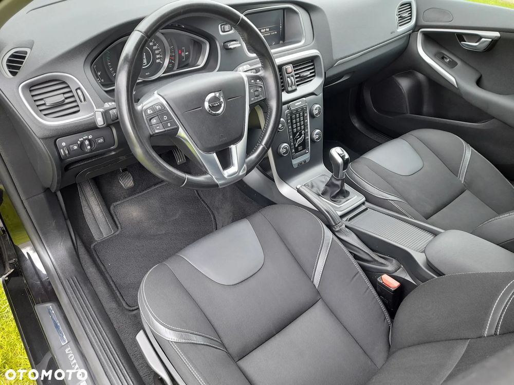 Volvo V40 D2 Geartronic Kinetic - 30