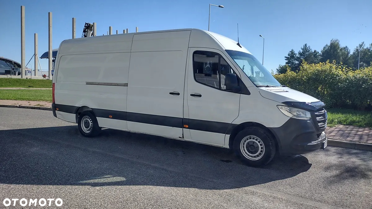 Mercedes-Benz SPRINTER - 4