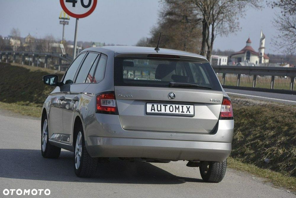 Skoda Fabia - 7