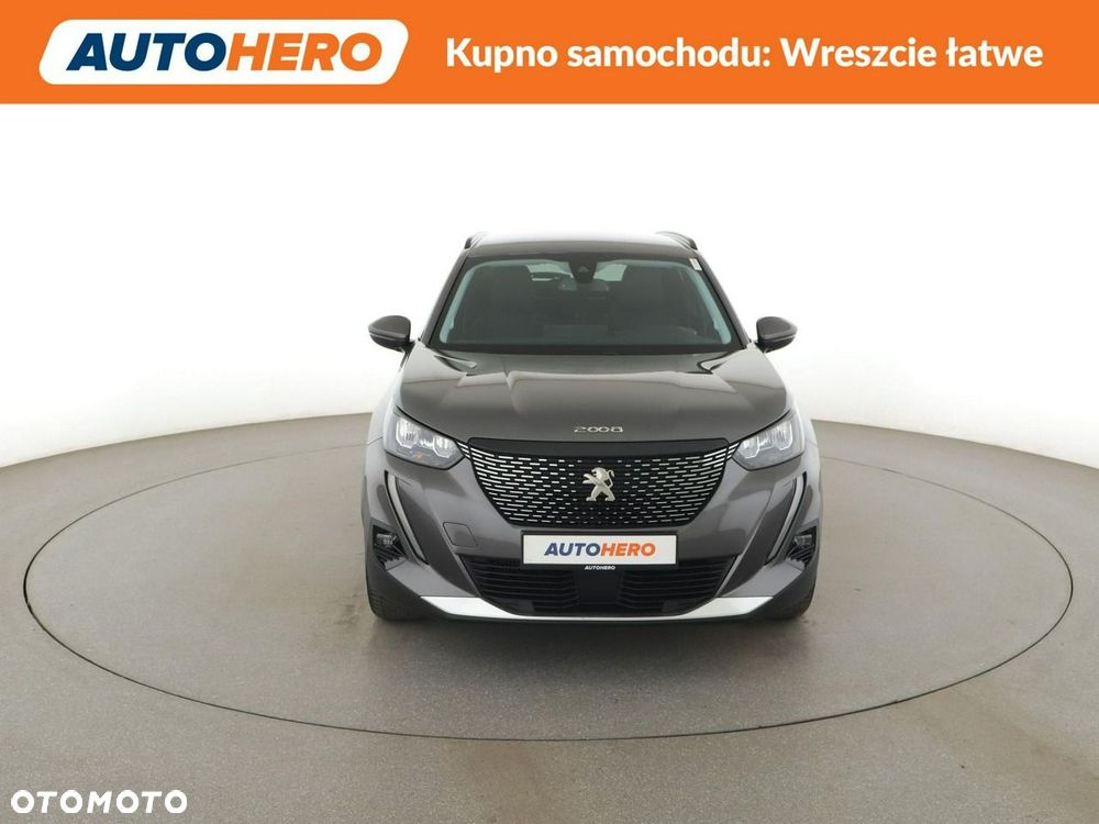 Peugeot 2008 PureTech 130 Allure S&S EAT8 - 12