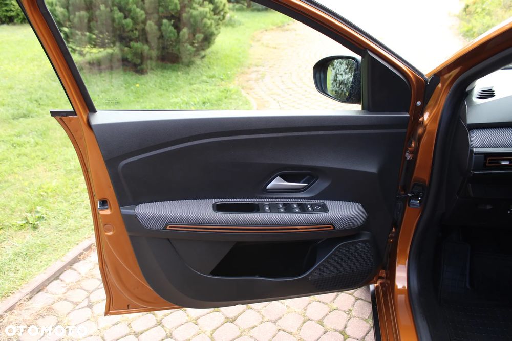 Dacia Sandero Stepway 1.0 TCe Comfort CVT - 12