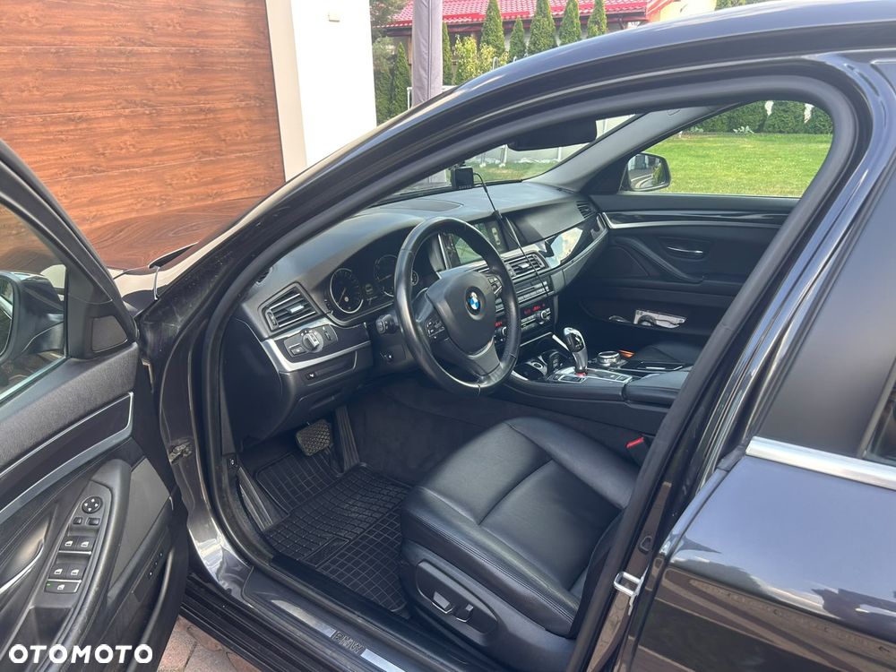 BMW Seria 5 520d - 7