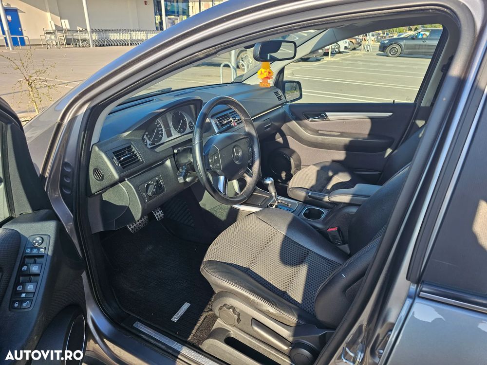 Mercedes-Benz B 200 - 6