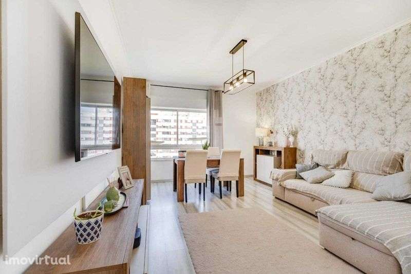 T3 luminoso  para arrendar Povoa de Santa Iria - Grande imagem: 2/7