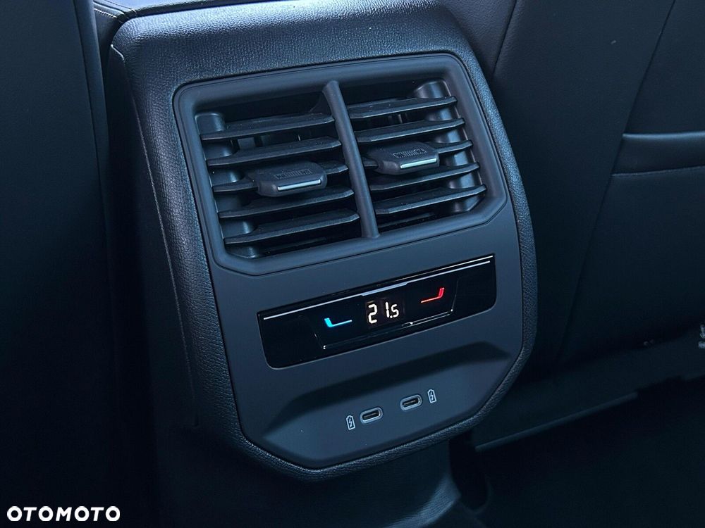 Cupra Formentor 1.5 TSI DSG - 34