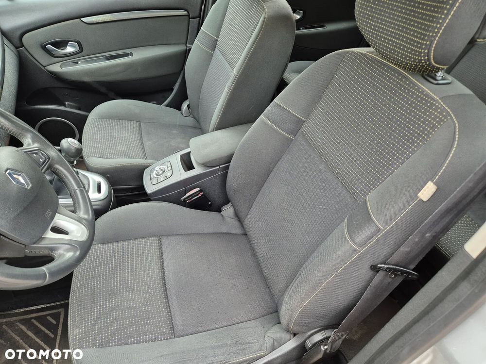 Renault Scenic 1.9 dCi Privilege - 15