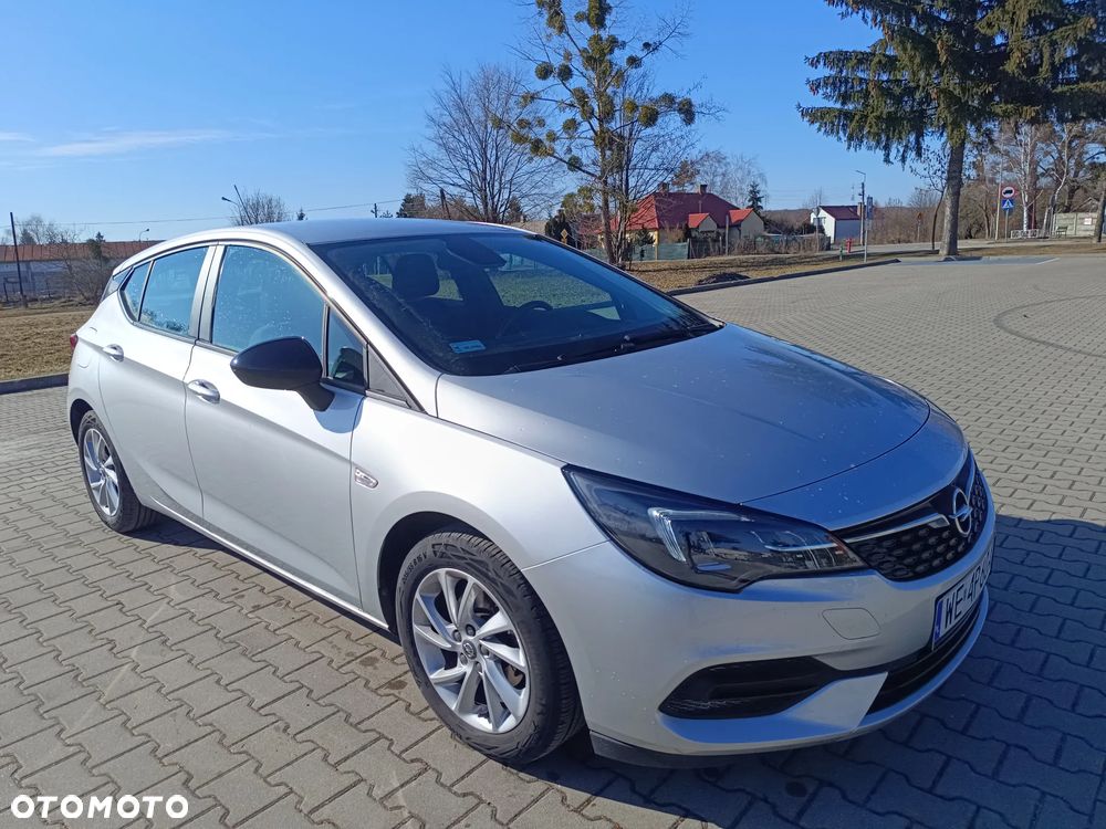 Opel Astra 1.2 T Business Elegance S&S - 4