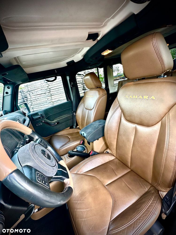 Jeep Wrangler 2.8 CRD Unlim Sahara - 6