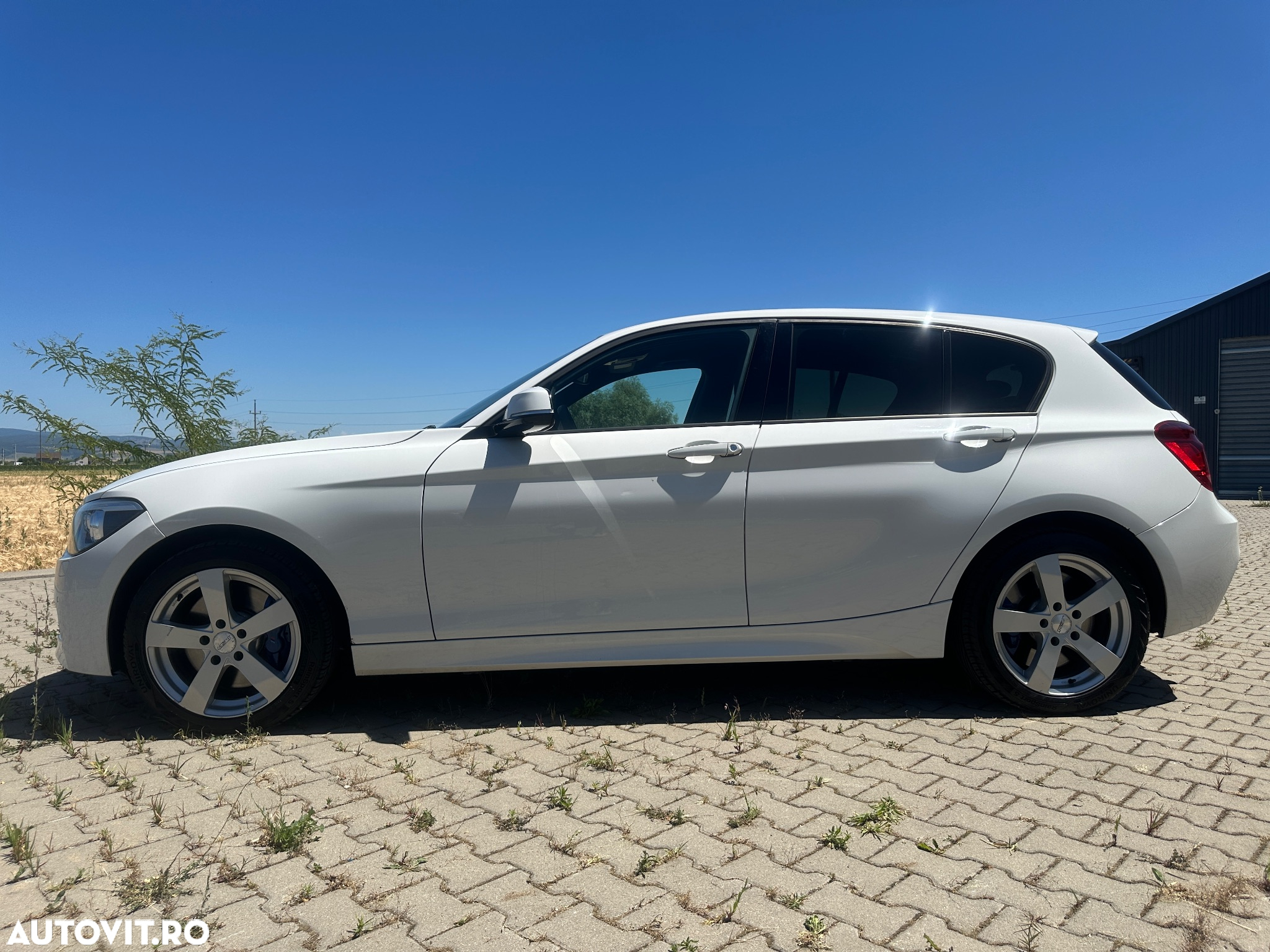 BMW Seria 1 118d xDrive - 7