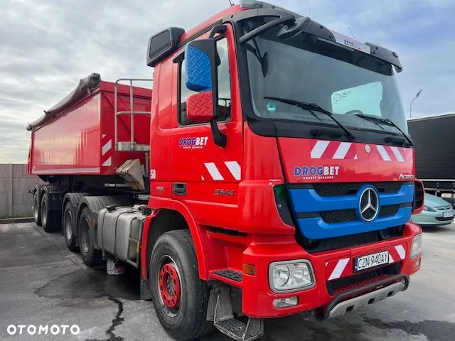 Mercedes-Benz 2644 - 2