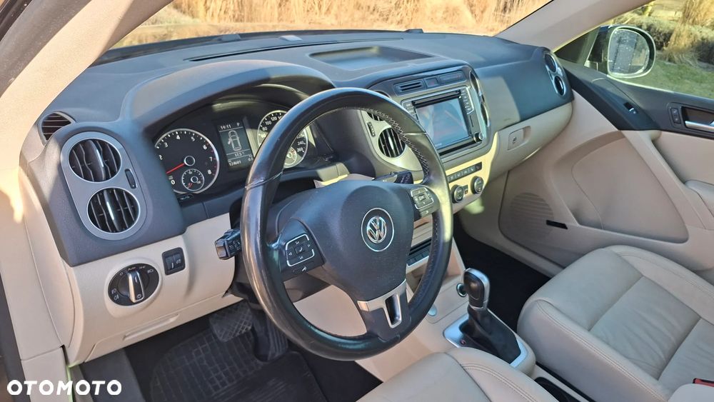 Volkswagen Tiguan - 15