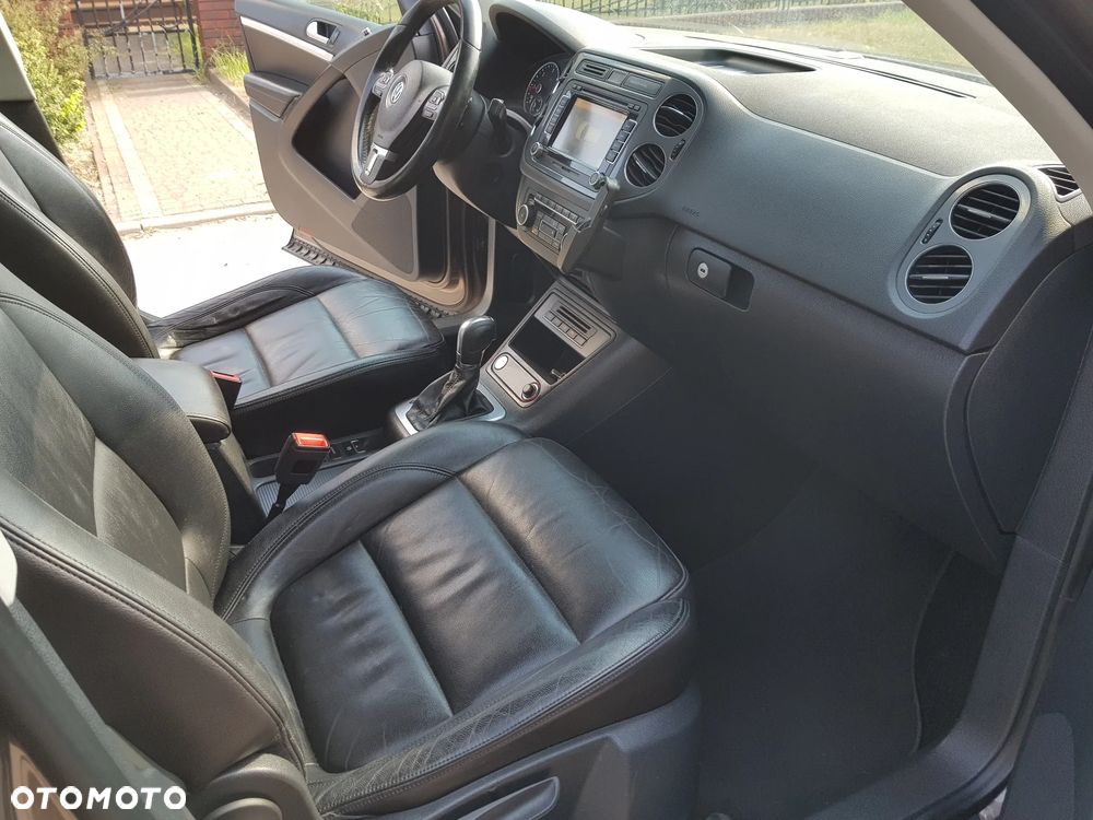 Volkswagen Tiguan 2.0 TDI DPF 4Motion BlueMotion Technology DSG Sport & Style - 19