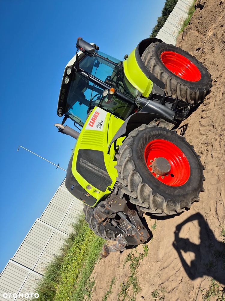 Claas Axion 850 Rok 2012 Pneumatyka  Klima - 6