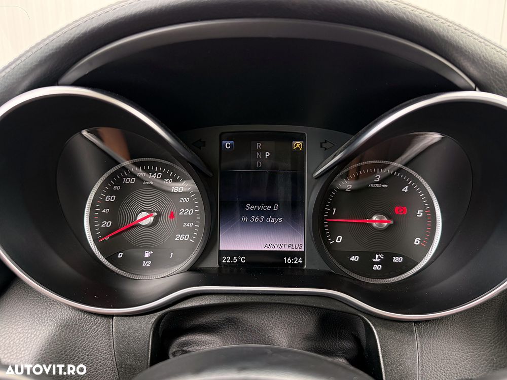 Mercedes-Benz GLC 220 d 4MATIC 9G-TRONIC - 33