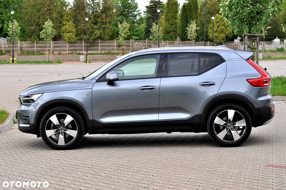 Volvo XC 40 D4 AWD Momentum Pro - 8