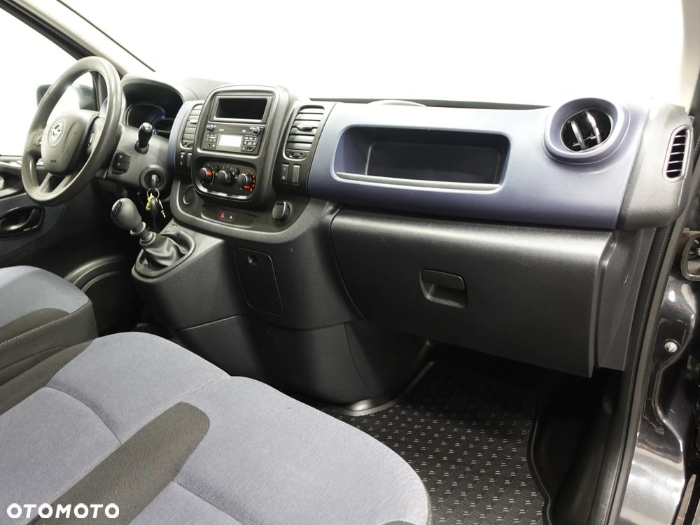 Opel Vivaro - Warsztatowy - 27