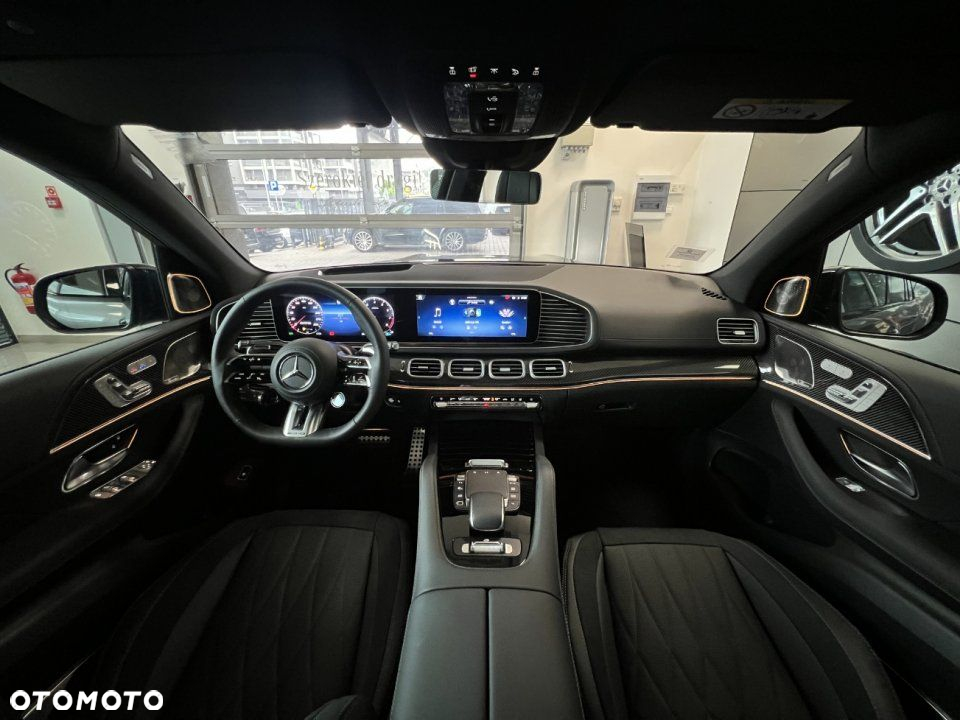 Mercedes-Benz GLS - 9