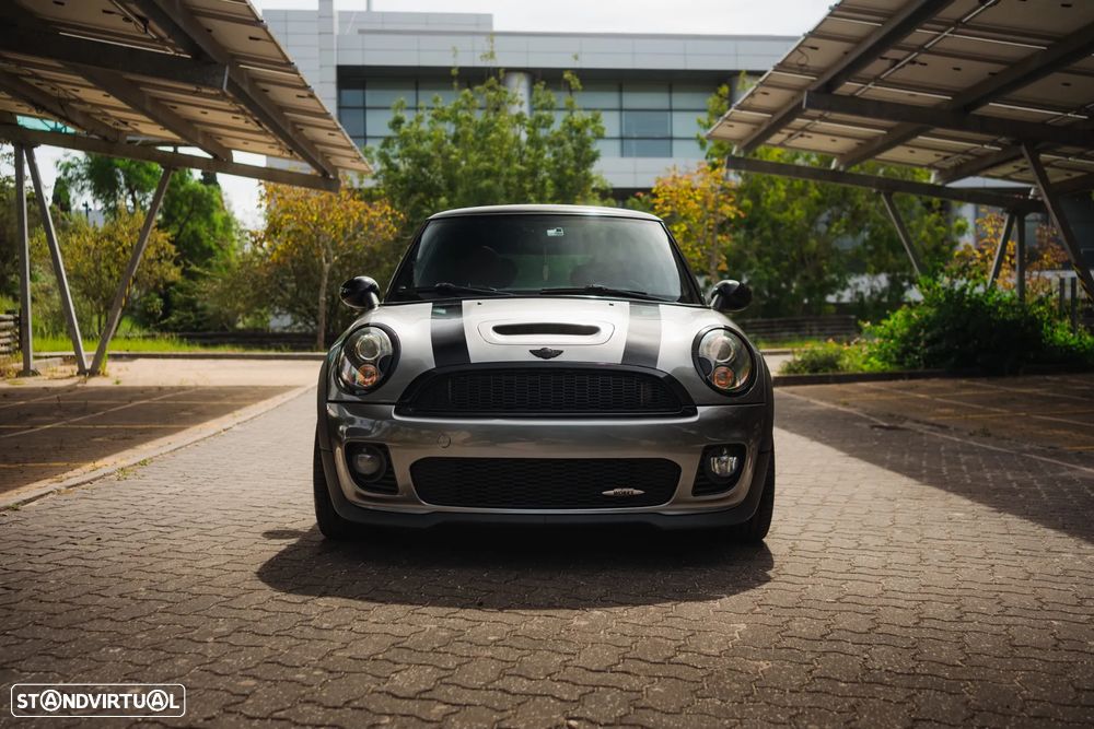 MINI 3 Portas Cooper S - 4