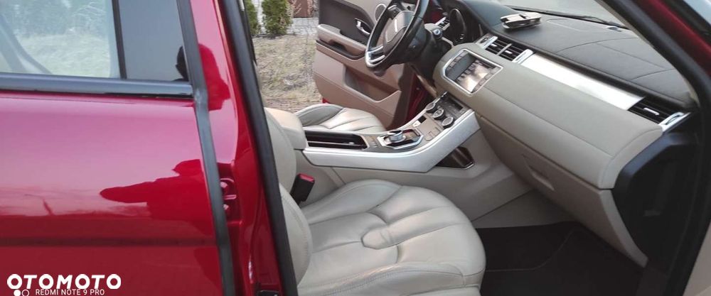 Land Rover Range Rover Evoque - 27