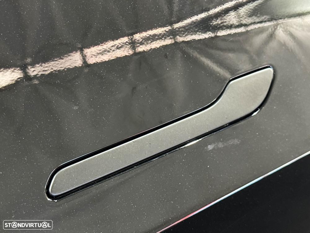 Tesla Model 3 Long Range Tração Integral - 18