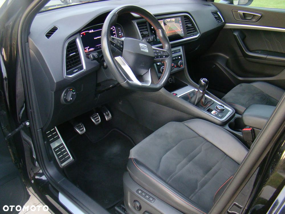 Seat Ateca 2.0 TDI FR BLACK EDITION - 25