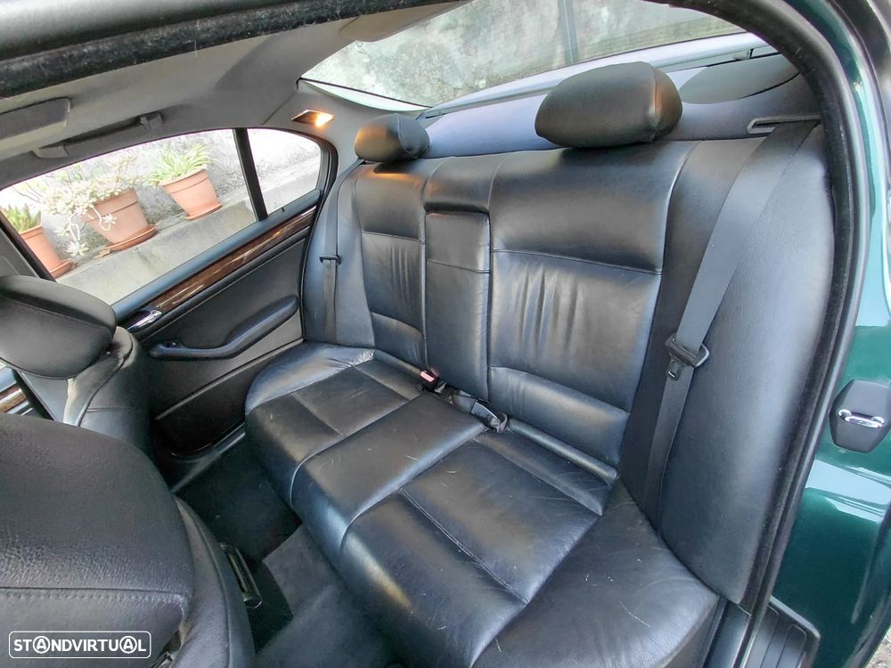 BMW 320 d - 9