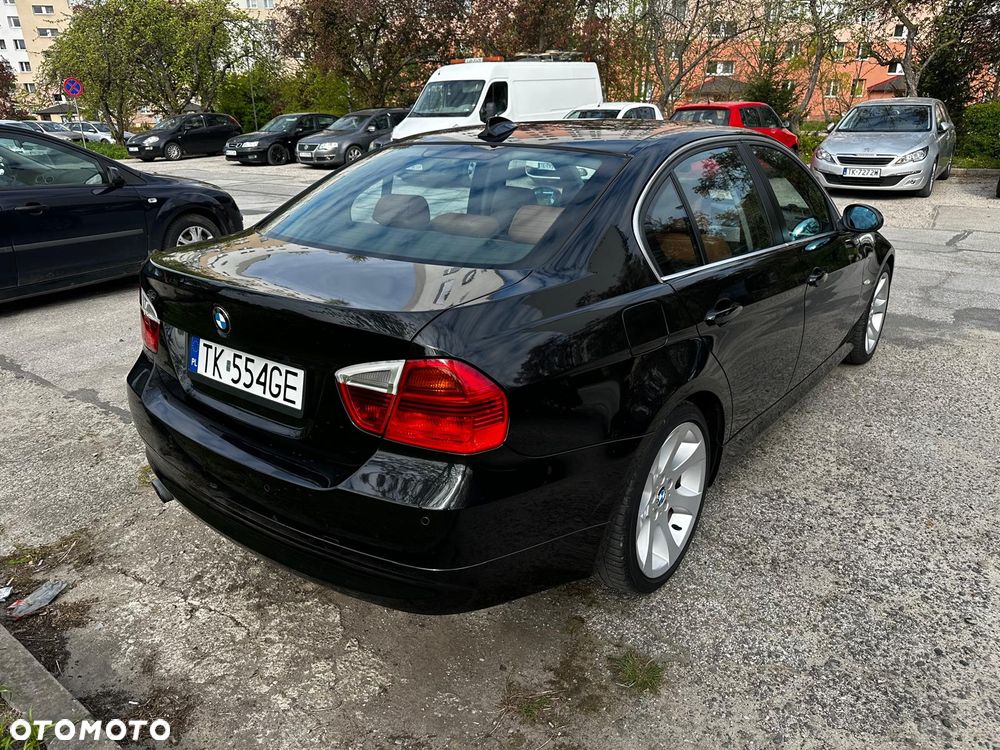 BMW Seria 3 318i Edition Exclusive - 4