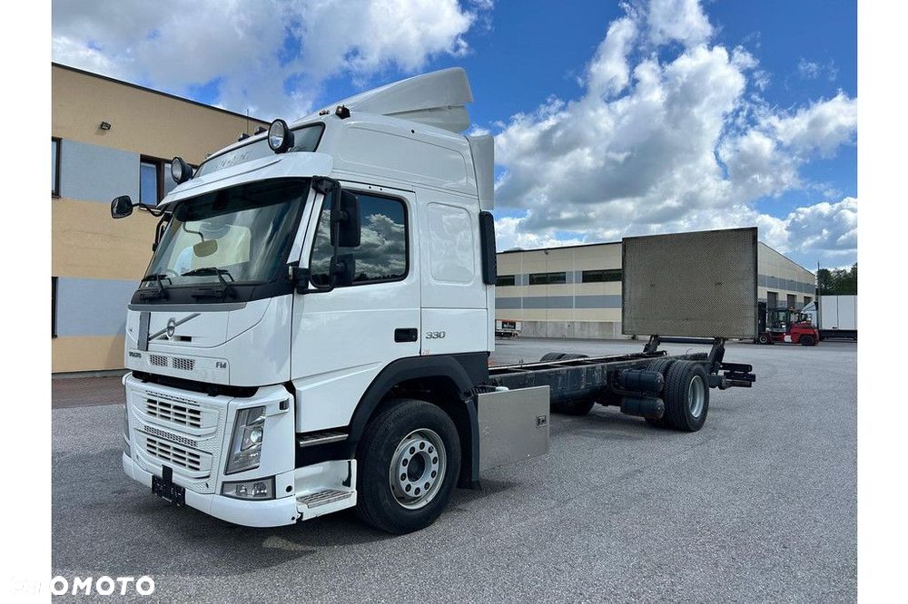 Volvo FM330 4X2 EURO6 + VEB - 2