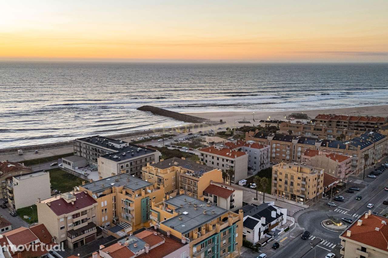 T3 renovado último andar - Praia de Esmoriz - Grande imagem: 4/32