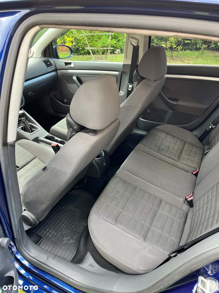 Volkswagen Golf 1.9 TDI Q-Line - 15