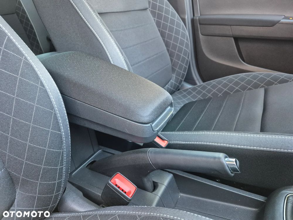 Skoda Fabia 1.0 TSI Ambition Plus - 11