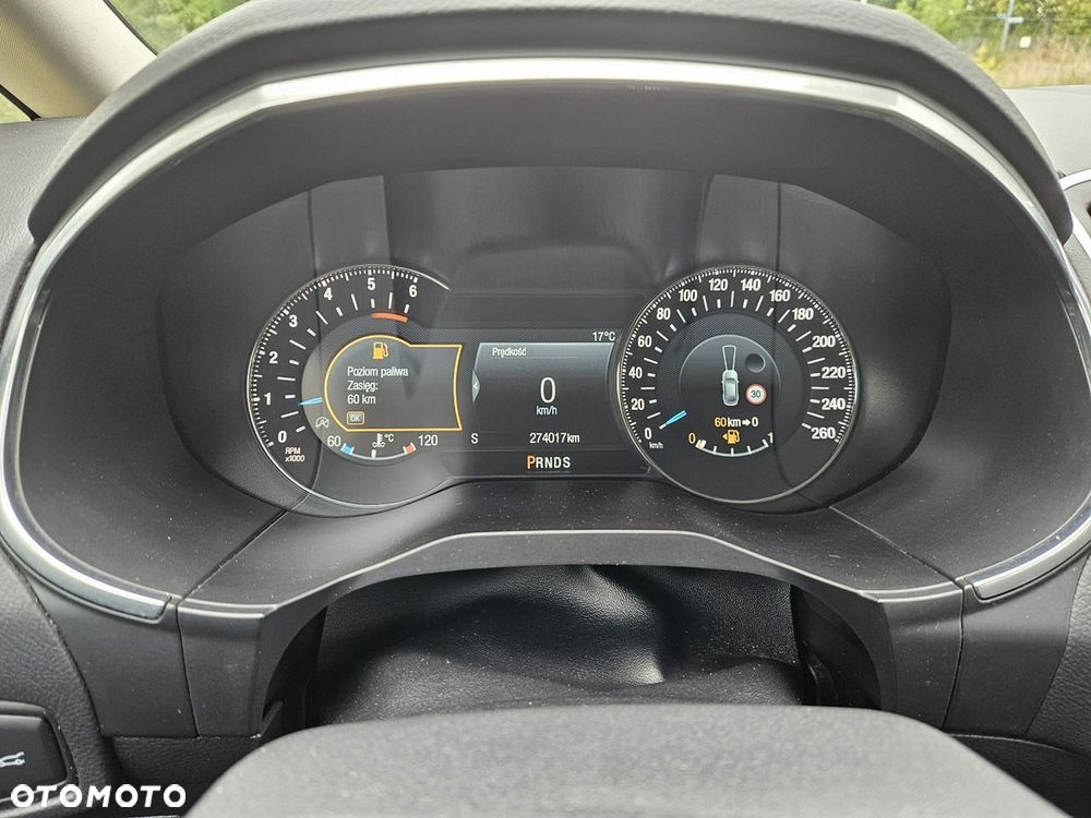 Ford S-Max - 14