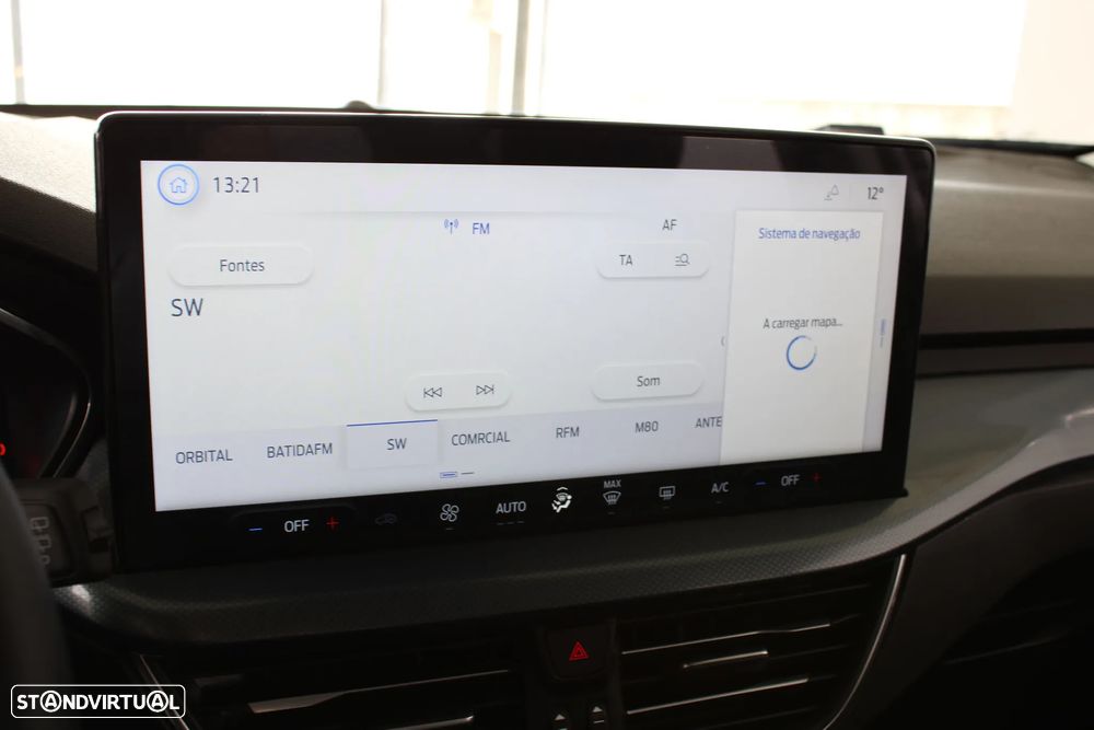 Ford Focus SW 1.0 EcoBoost MHEV Active X - 18