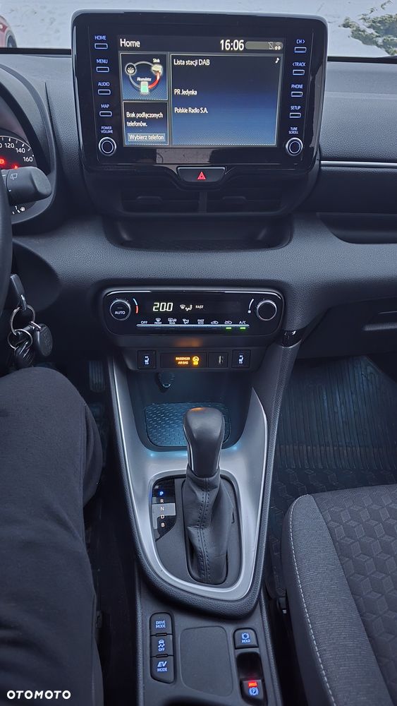 Toyota Yaris Hybrid 1.5 Comfort - 11