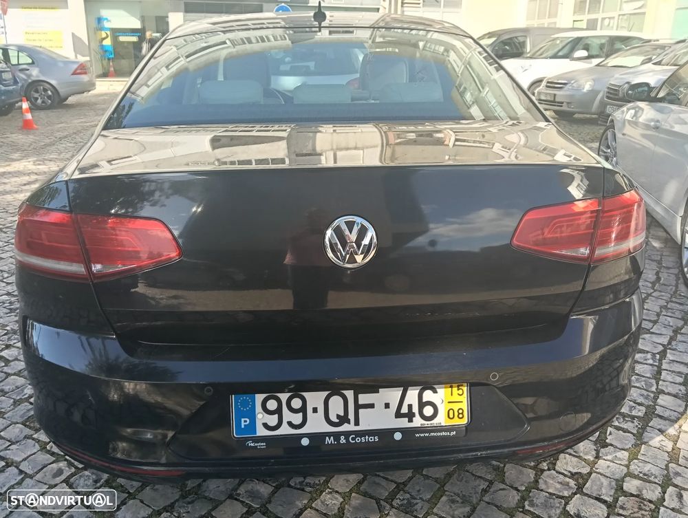 VW Passat 2.0 TDI Highline DSG - 9