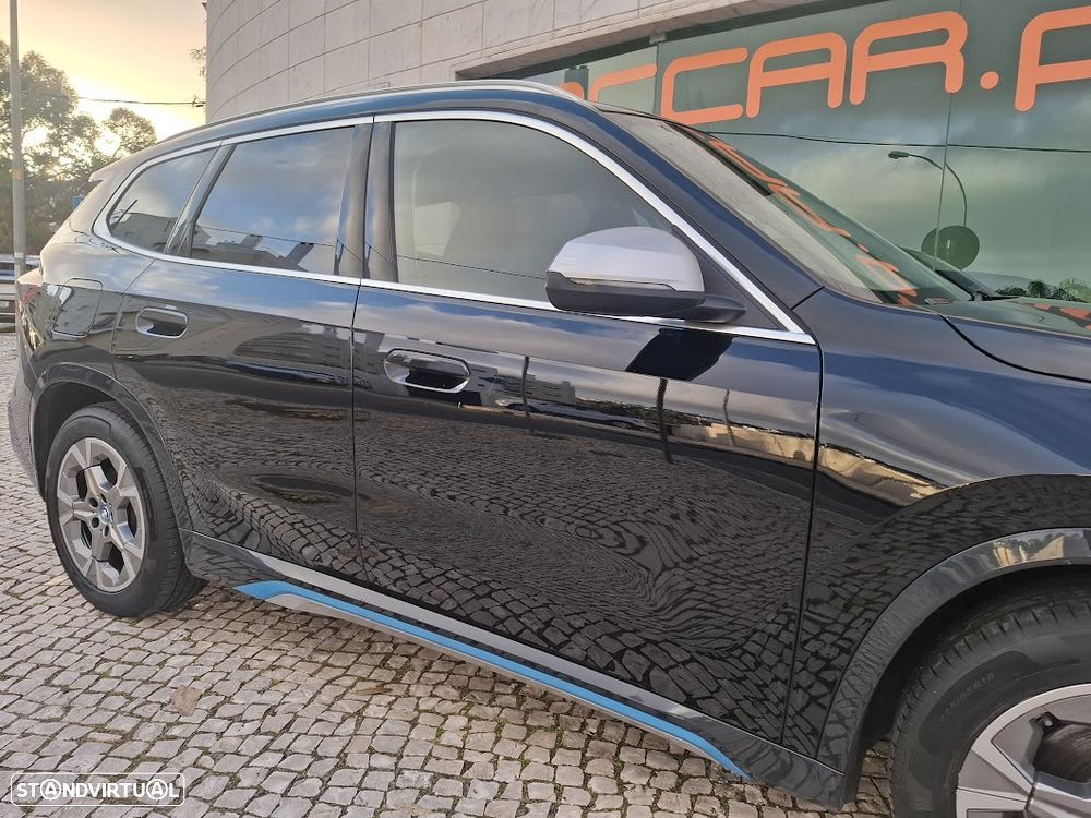 BMW iX1 xDrive30 xLine - 55