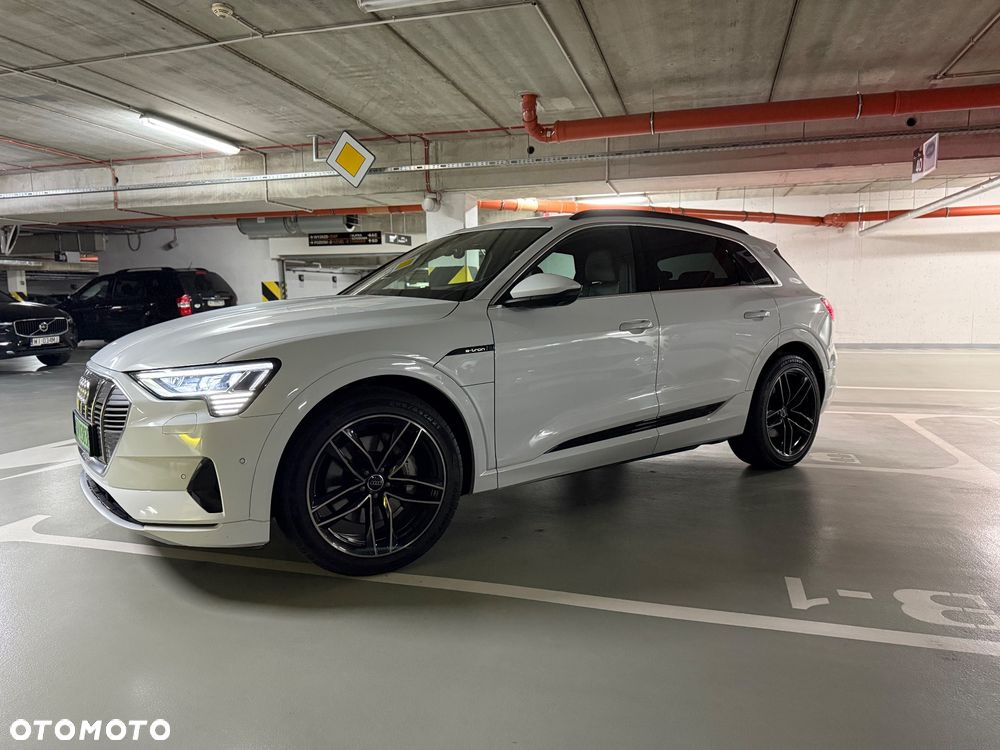 Audi e-tron 55 Quattro Advanced - 3